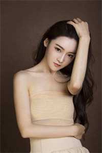没钱给我妈买骨灰盒后，发现丈夫在装穷