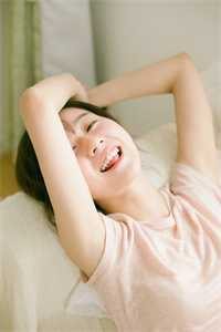 我被养子绝育后跳海喂鲨鱼，妻子和养子却都悔疯了