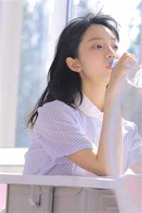 烟火照夜白