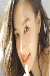 影帝丈夫领奖时，儿子和我身死的新闻冲上了热搜