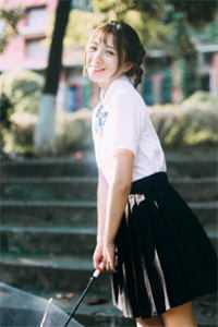 女友逃婚后，我娶了她死对头