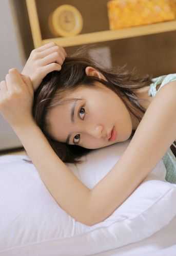 穿越女把我当成狐狸精，本宫将她满门抄斩