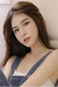 重回苗疆当圣女，我点天灯打脸富翁老公