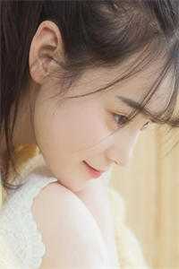 我的囡囡死了，他却当众和别的女人官宣