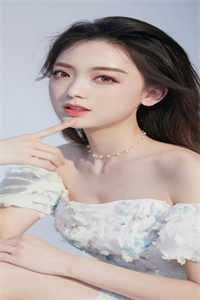 被全员背叛后，我杀疯了