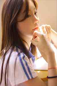 妻子优先享用了儿子的陪伴师后，追悔莫及