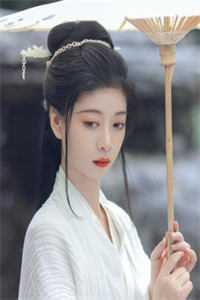 《你不值得谢幕》(陆见风夏千雪)全本免费完结小说_最新更新小说《你不值得谢幕》(陆见风夏千雪)