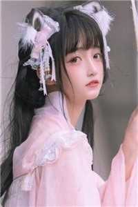 新晋小花装豪门阔太，被打脸了