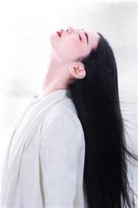 《穿成巫师传人后，假少爷的脸被我打肿了》(收下沈默)热门完本小说_小说全文免费阅读《穿成巫师传人后，假少爷的脸被我打肿了》收下沈默