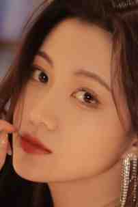 山沟的假嫡女？让京城权贵都跪了！