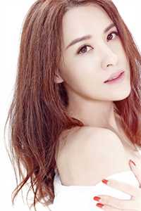 回国联姻后，我拍下未婚夫女友的十年自由身