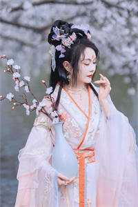 《被抽中娶京圈千金后，全家都悔疯了》(陆芮沈慕)免费小说完整版_完整版小说《被抽中娶京圈千金后，全家都悔疯了》陆芮沈慕