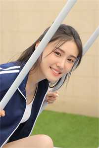 回归蛇群后，为养弟杀我双头蛇父的老婆疯了