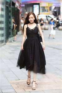 未婚夫被女总裁开盲盒后，我闪婚董事长