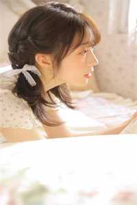 女儿被扔进马戏团做成花瓶娃娃，丈夫正为白月光点天灯