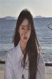 女扮男装后，我跟男同总裁联姻了