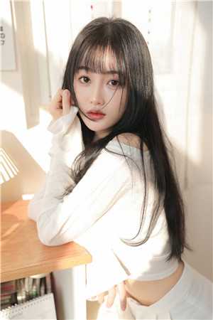堂前慕色春如宴
