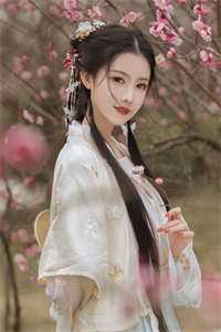 谁邀海棠折春心