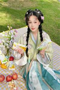 《世子通房娇又媚》夏荷文远完本小说免费_完本小说大全《世子通房娇又媚》(夏荷文远)