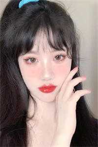 老公迷上年轻女大后，我转身另嫁成全