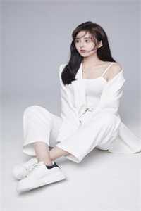 收到离婚协议后，我回村把房子砸了