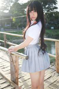 婚礼前一周，未婚妻突然要小助理做新郎