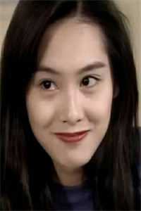 破产后，陷入美女修罗场
