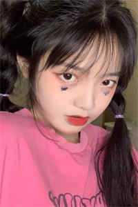 被表妹抢走婚事后，我成了皇后