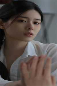 生产当天，鬼王老公把女儿献祭给白月光