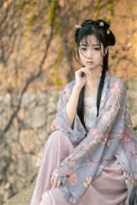 丈夫为了兄弟遗孀绑架女儿
