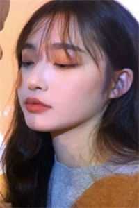 穿成学渣，我跪求全家让我高考