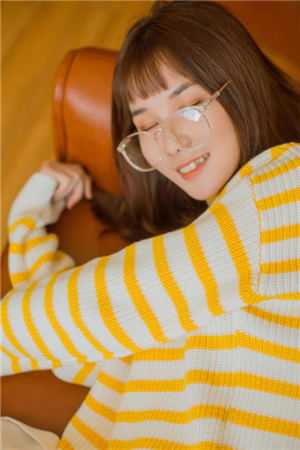 《省状元女儿自杀后，精神病妈妈成为了她》(苏晚星堪堪)免费小说_最新免费小说《省状元女儿自杀后，精神病妈妈成为了她》(苏晚星堪堪)