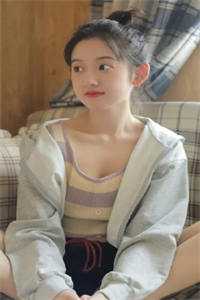 老公为女主播999针刑虐杀亲女后，他悔疯了