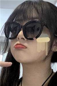 《丧尸围城，我送婆婆一家人去死》(抖音热门)免费完结版小说_小说完整版免费阅读《丧尸围城，我送婆婆一家人去死》抖音热门