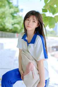 云深君不返