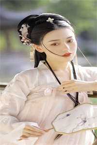 《结婚三年，我反杀夺我气运的老公》(祁见青程南星)热门的小说_完结版小说《结婚三年，我反杀夺我气运的老公》(祁见青程南星)