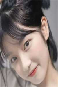重生后，我放任校花带大家进厂