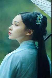 未婚夫把我送给绑匪后，我杀疯了